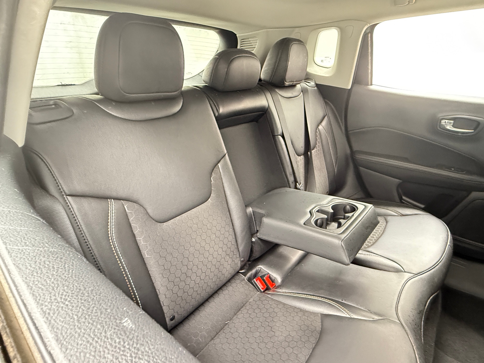 Thumbnail: 2020 Jeep Compass - 6