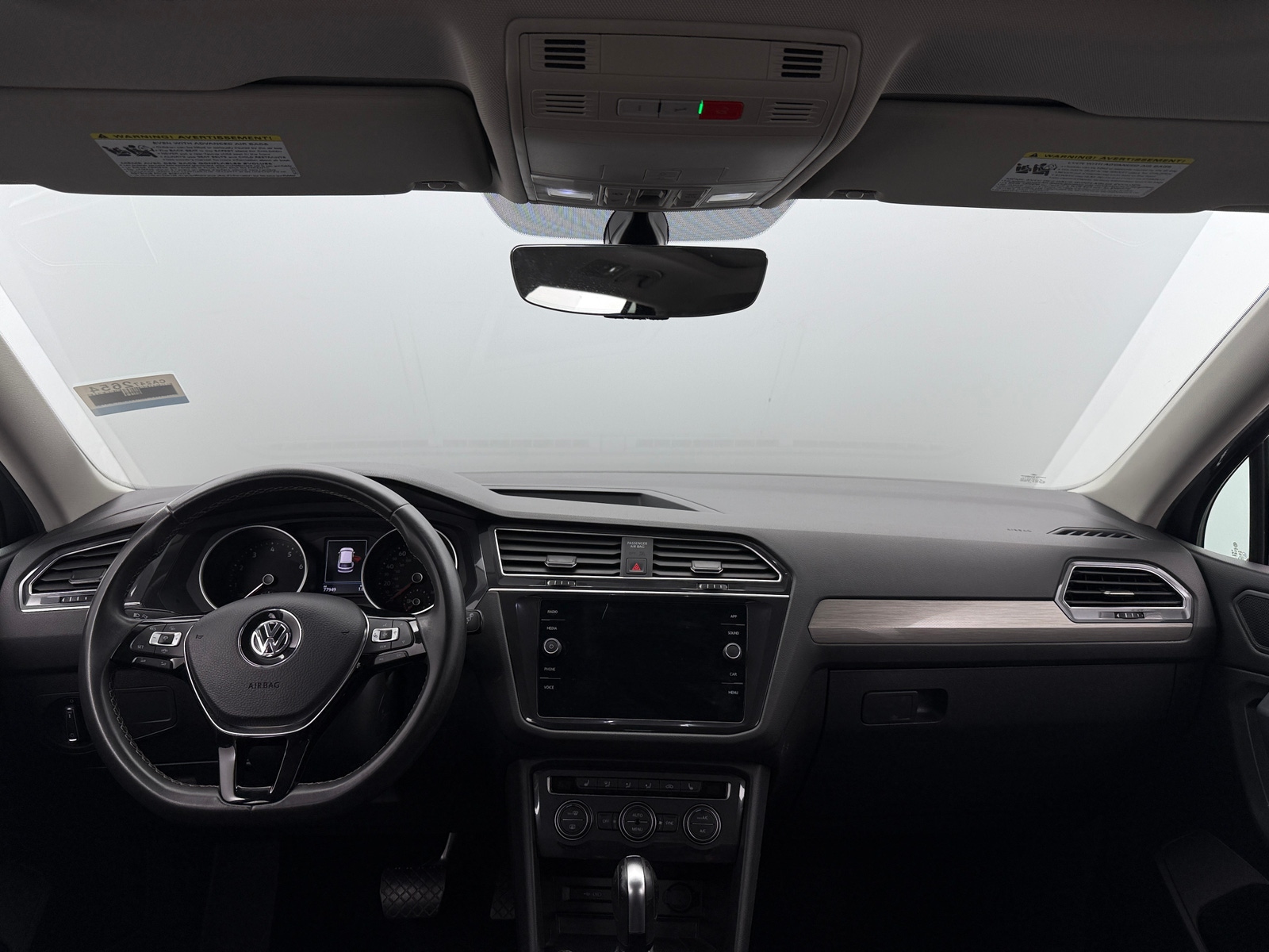 Thumbnail: 2021 Volkswagen Tiguan - 2