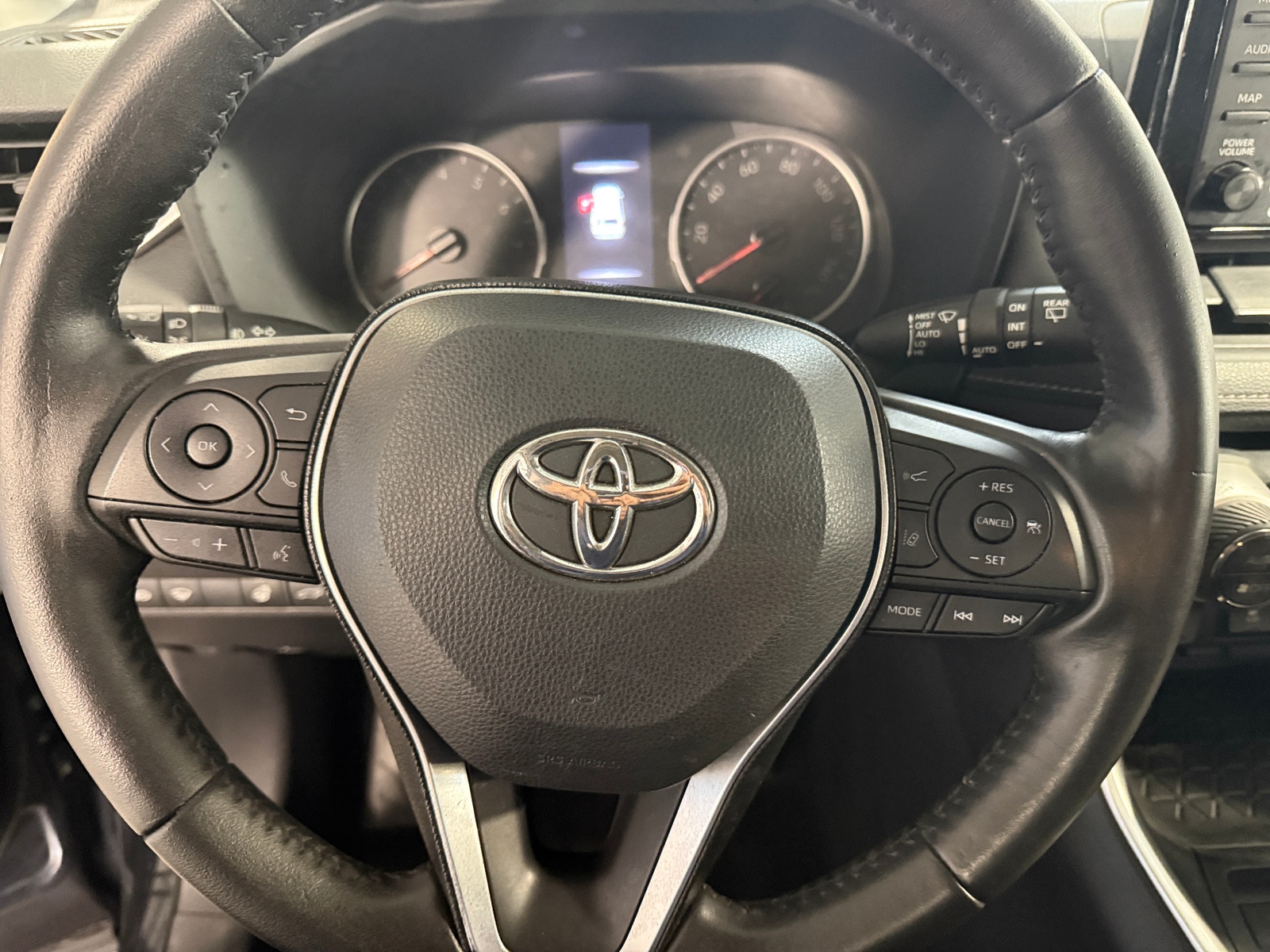 Thumbnail: 2020 Toyota RAV4 - 5