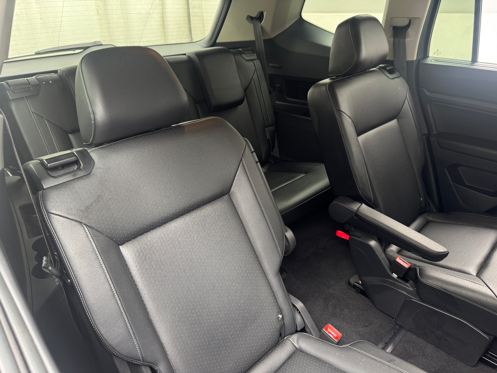 Thumbnail: 2019 Volkswagen Atlas - 5