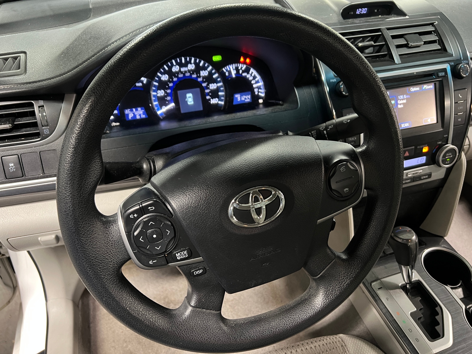 Thumbnail: 2014 Toyota Camry - 5