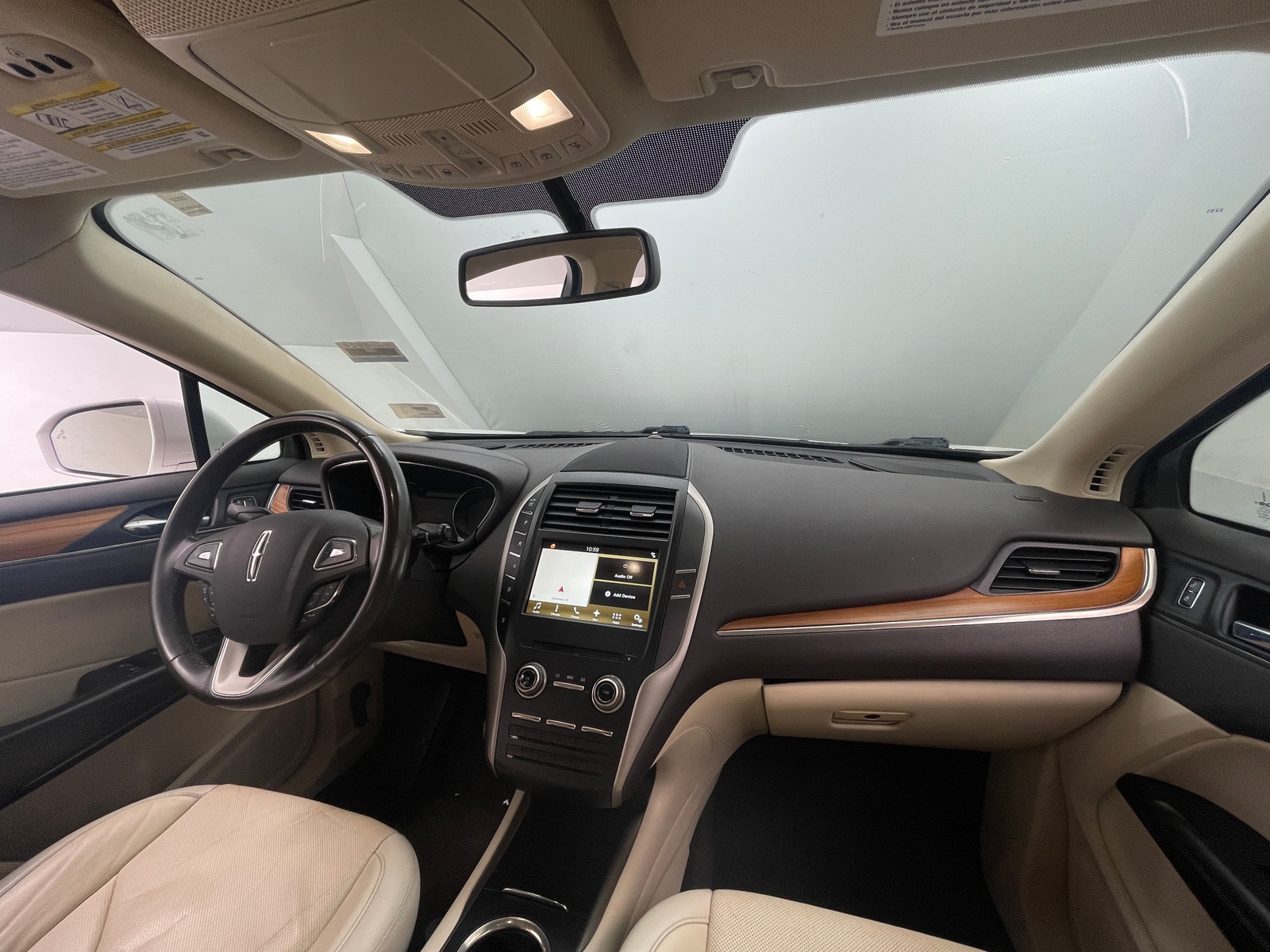 Thumbnail: 2016 Lincoln MKC - 2