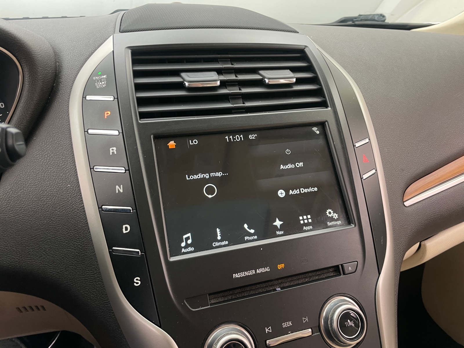 Thumbnail: 2016 Lincoln MKC - 3