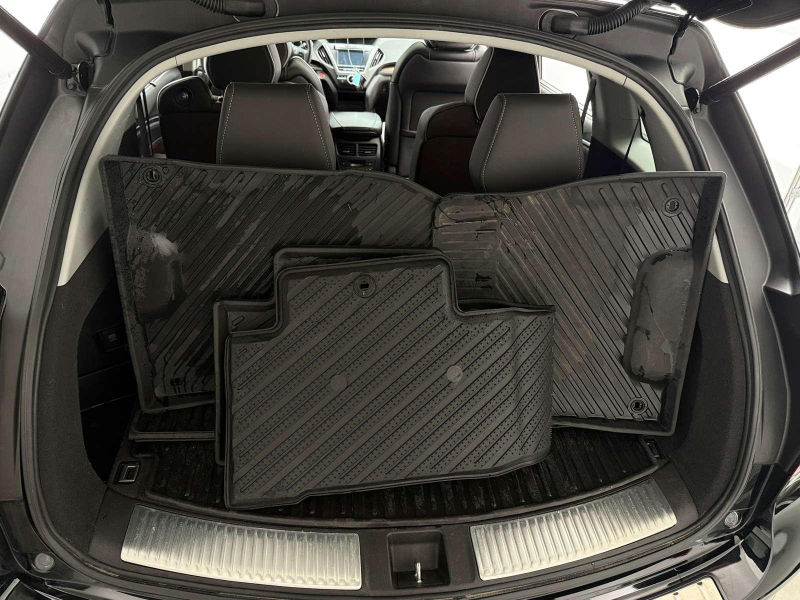 Thumbnail: 2020 Acura MDX - 6