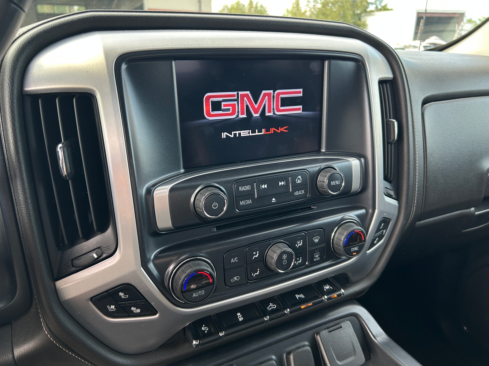 Thumbnail: 2017 GMC Sierra 1500 - 3