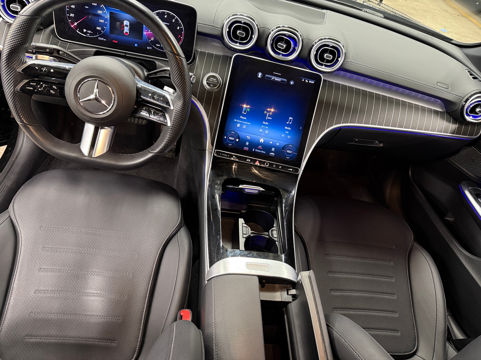 Thumbnail: 2022 Mercedes-Benz C-Class - 2