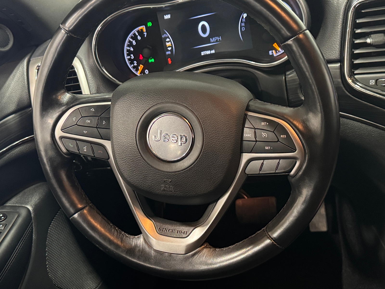 Thumbnail: 2021 Jeep Grand Cherokee - 4