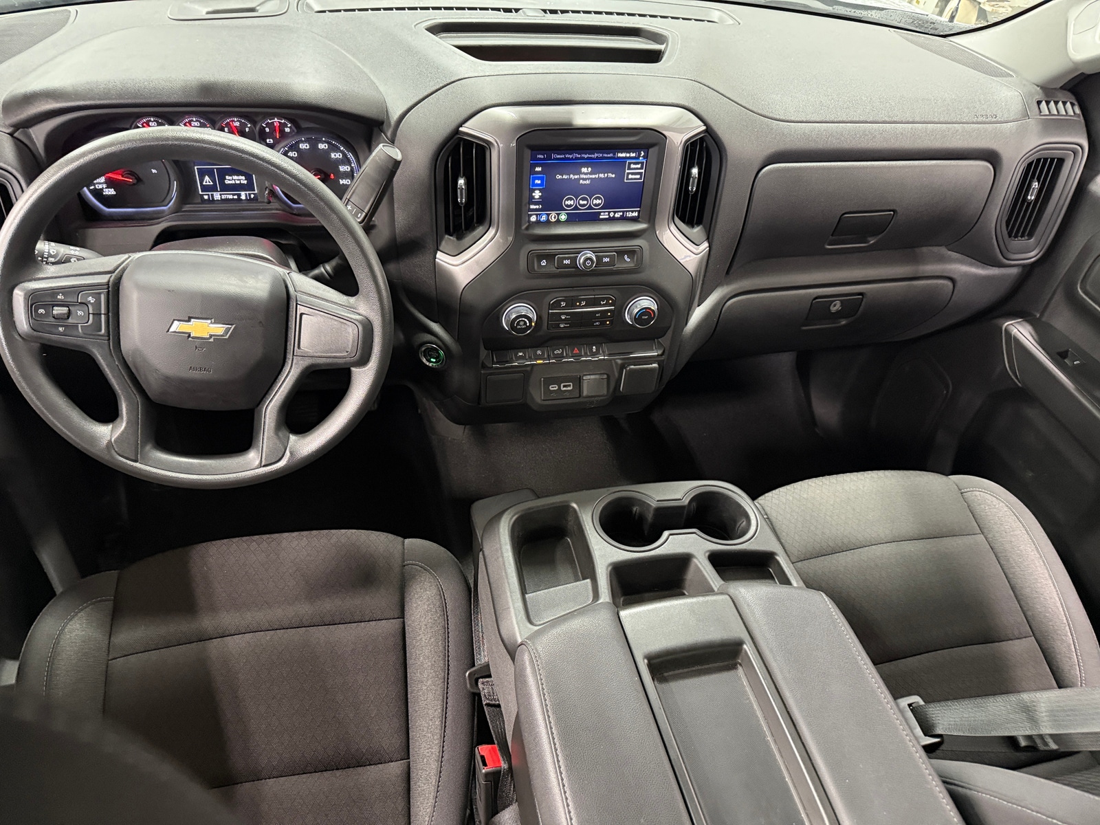 Thumbnail: 2024 Chevrolet Silverado 1500 - 3