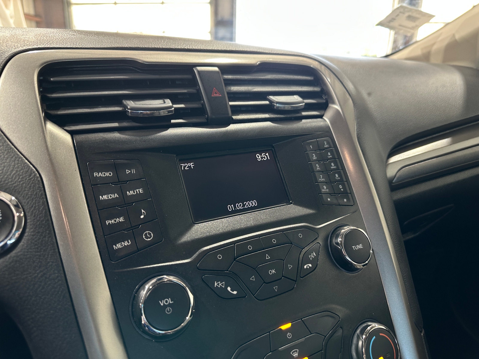 Thumbnail: 2019 Ford Fusion - 4