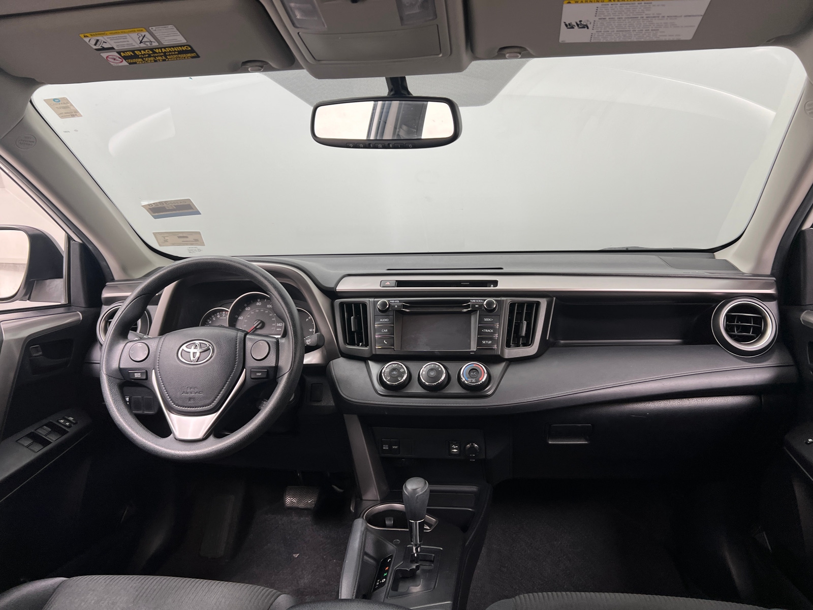 Thumbnail: 2016 Toyota RAV4 - 3