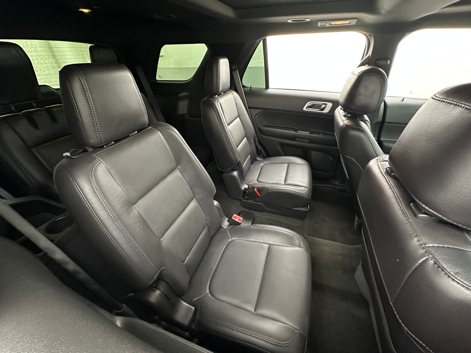 Thumbnail: 2015 Ford Explorer - 5