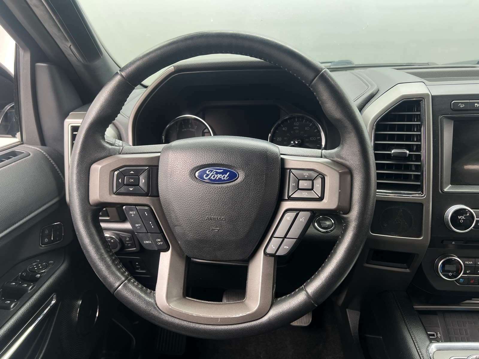 Thumbnail: 2018 Ford Expedition - 4