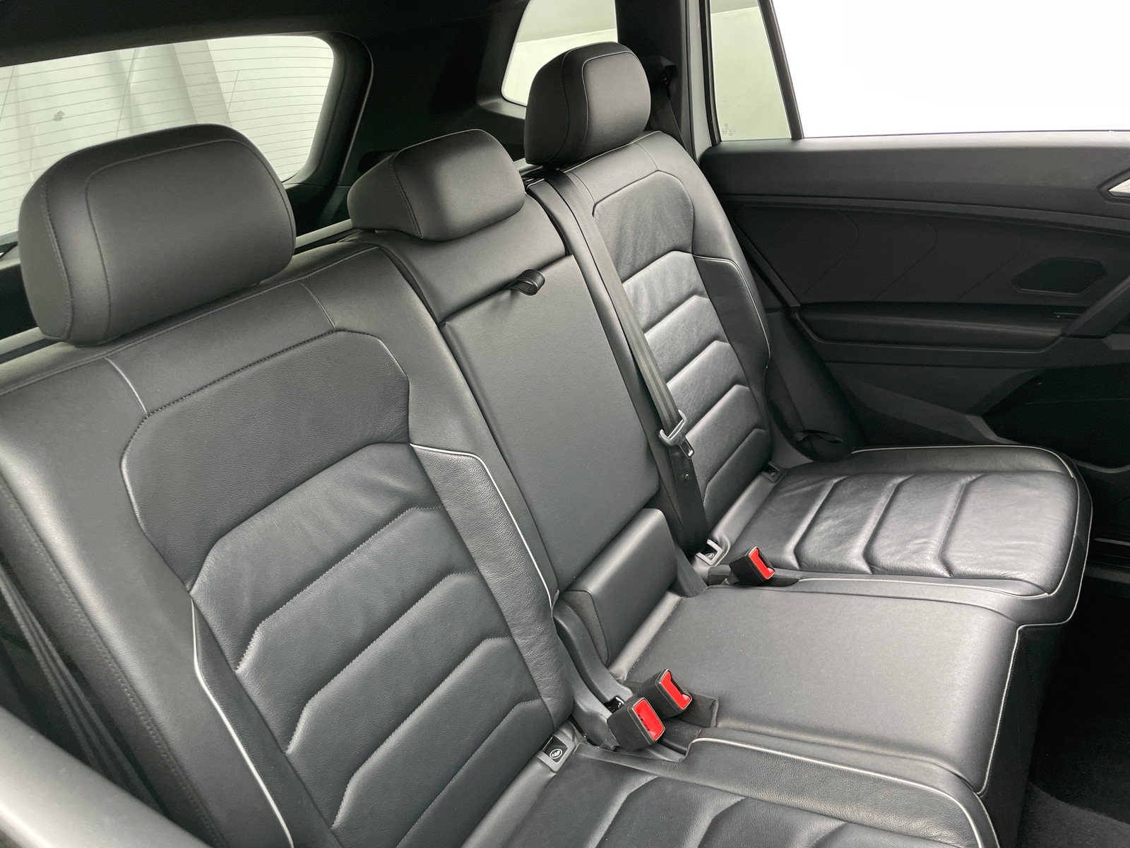 Thumbnail: 2019 Volkswagen Tiguan - 5