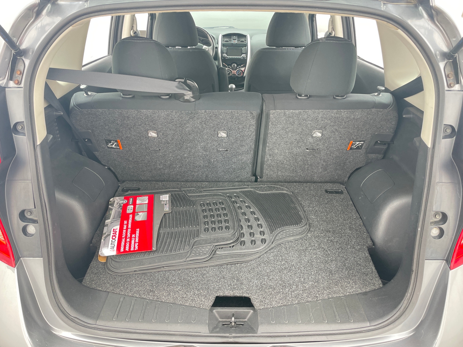 Thumbnail: 2016 Nissan Versa Note - 7