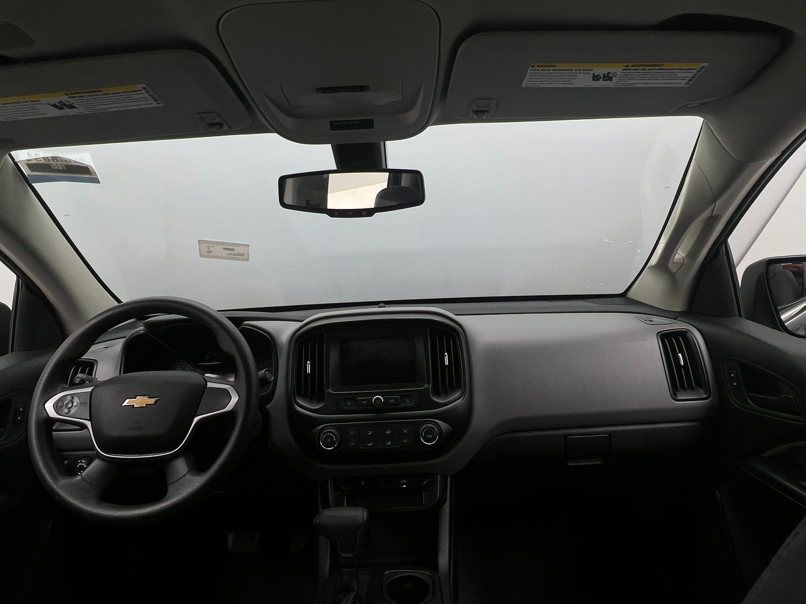 Thumbnail: 2019 Chevrolet Colorado - 3