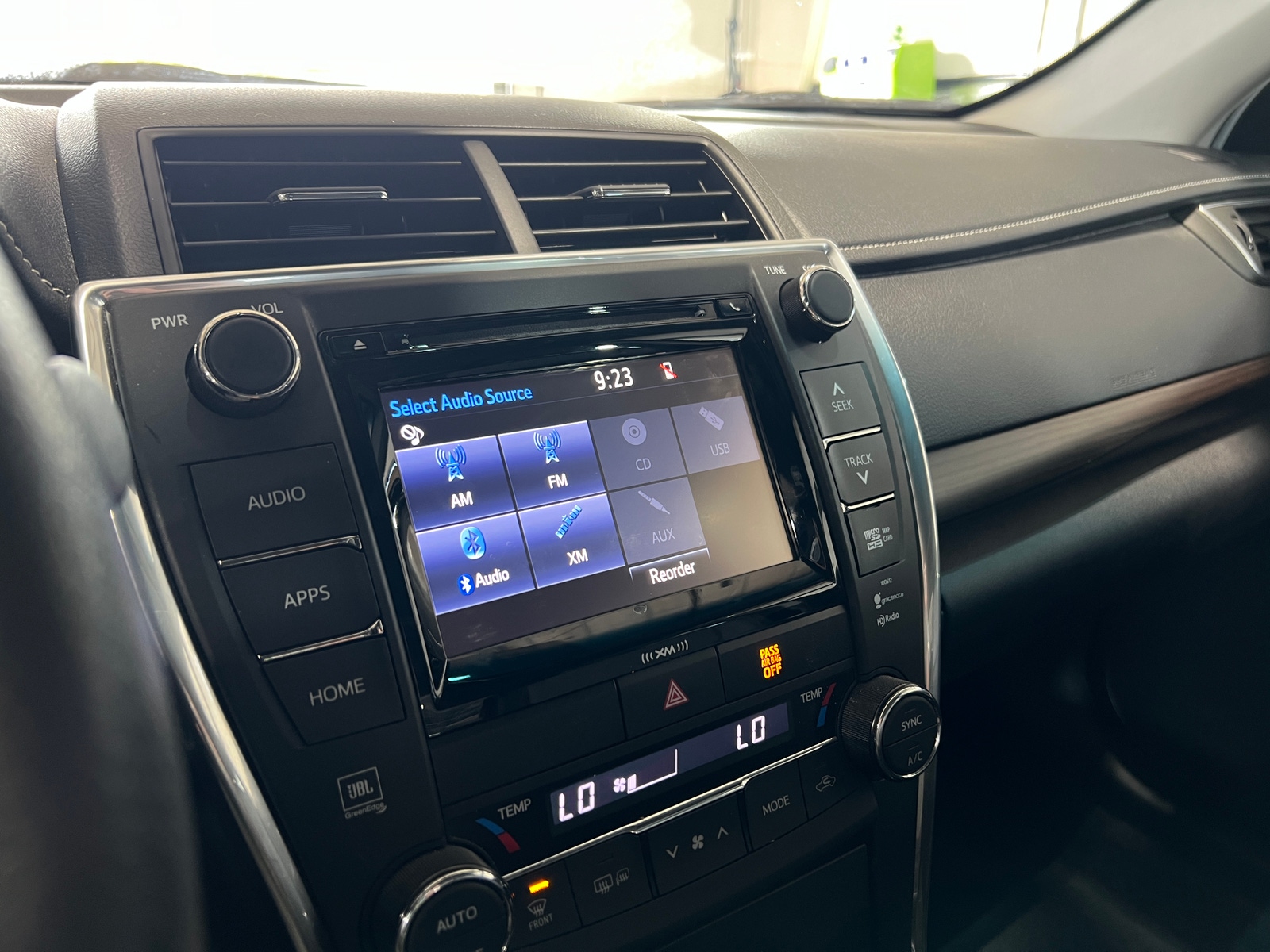 Thumbnail: 2017 Toyota Camry - 3