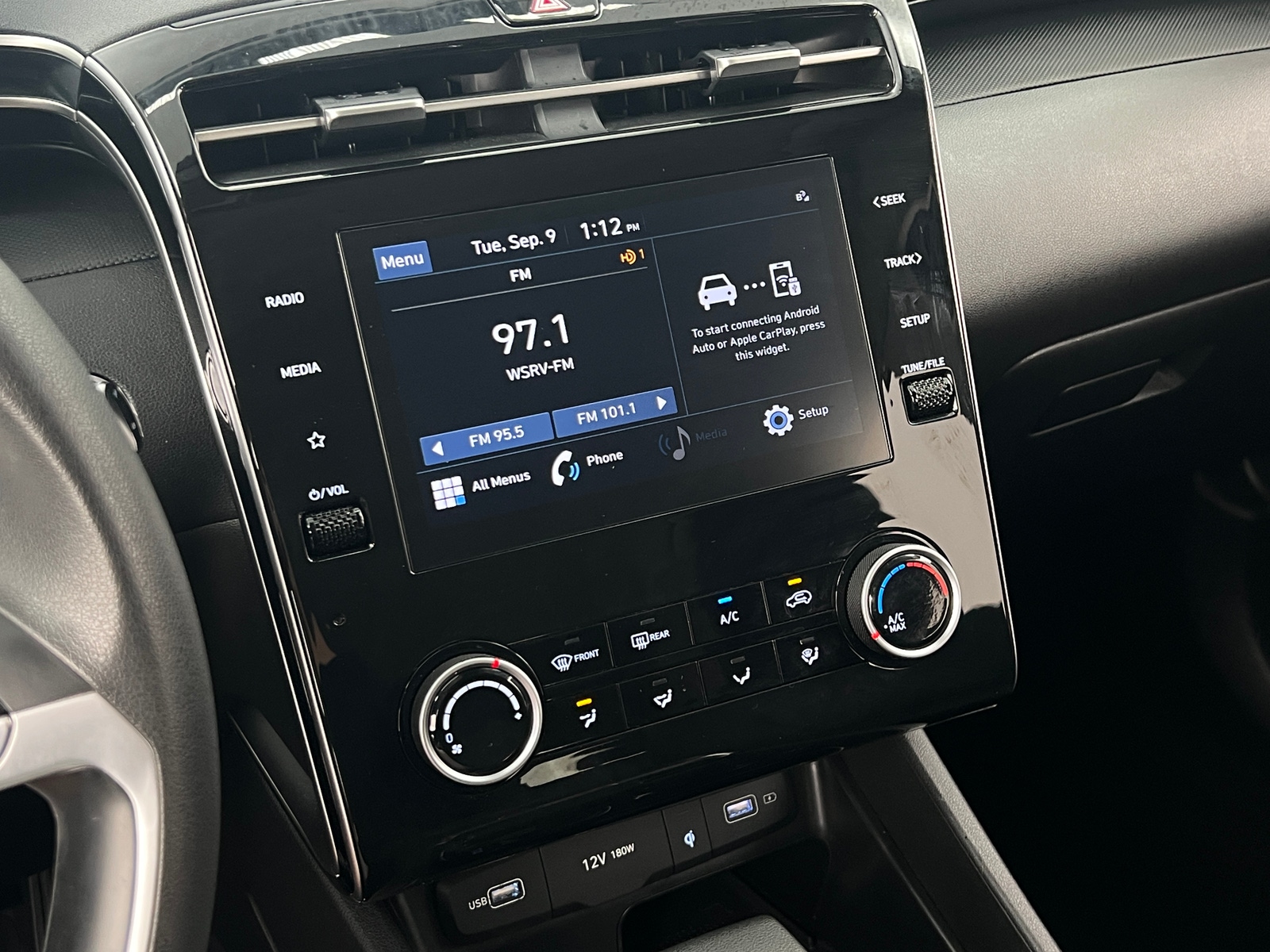 Thumbnail: 2023 Hyundai Tucson - 4