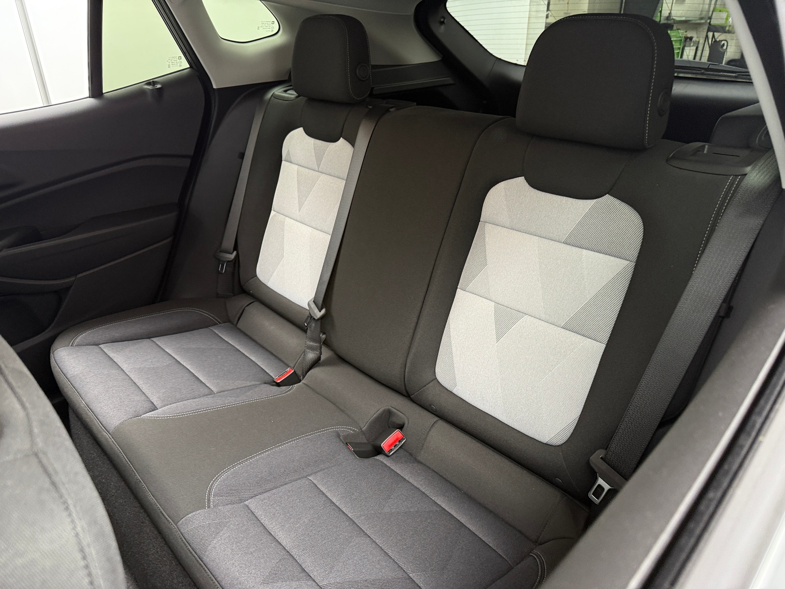 Thumbnail: 2025 Chevrolet Trax - 6