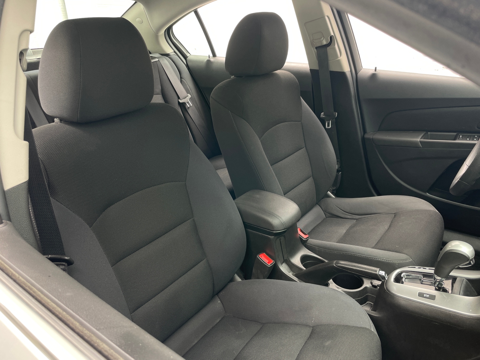 Thumbnail: 2016 Chevrolet Cruze - 2