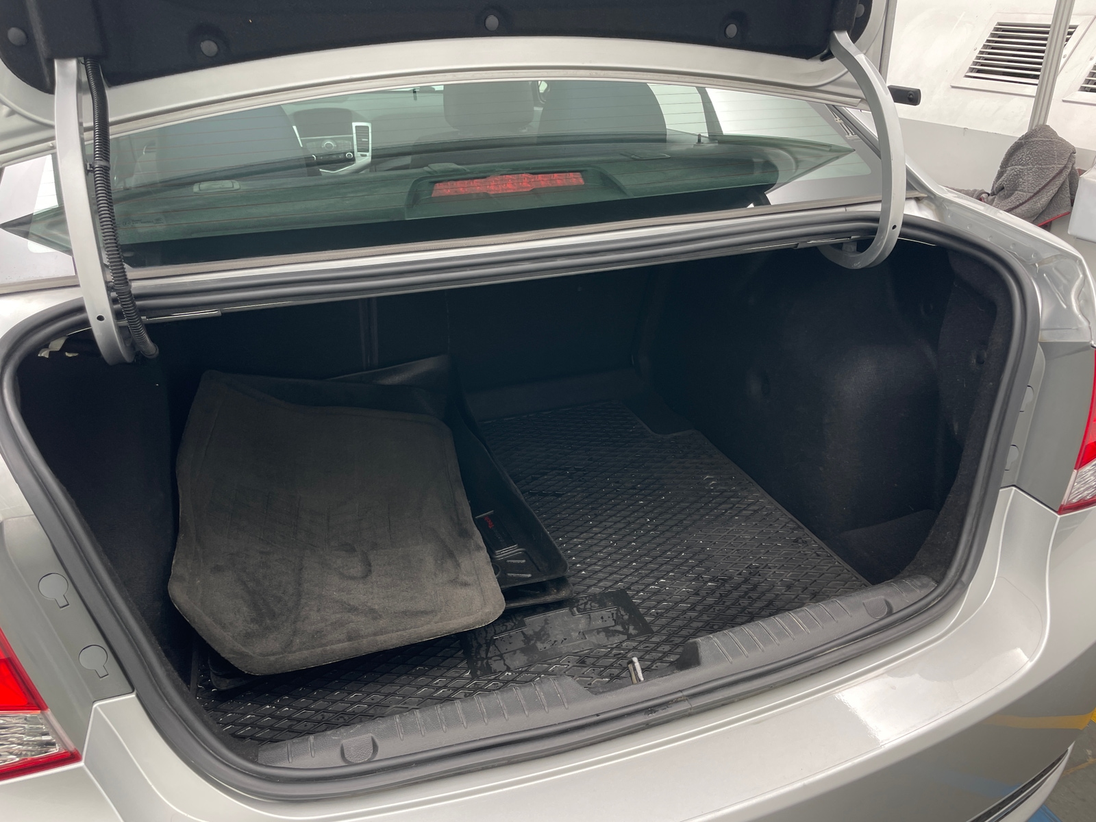 Thumbnail: 2016 Chevrolet Cruze - 7
