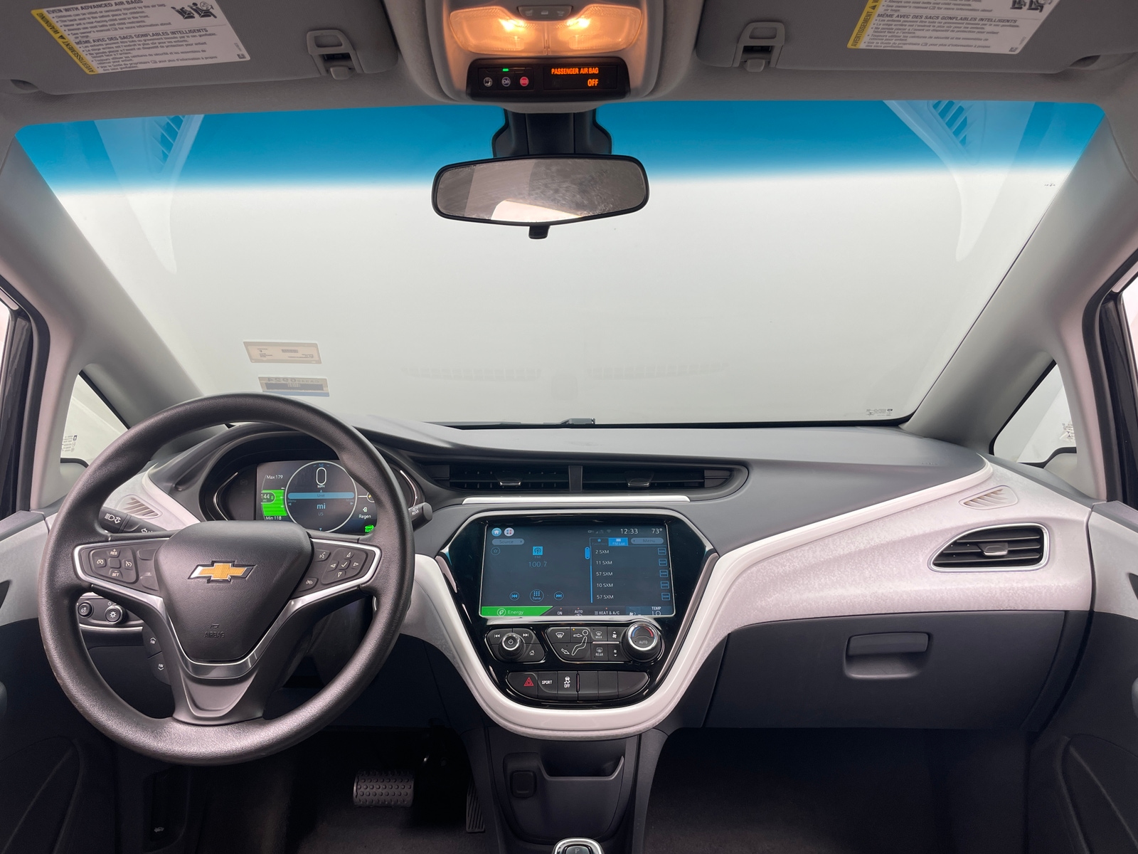 Thumbnail: 2018 Chevrolet Bolt EV - 3