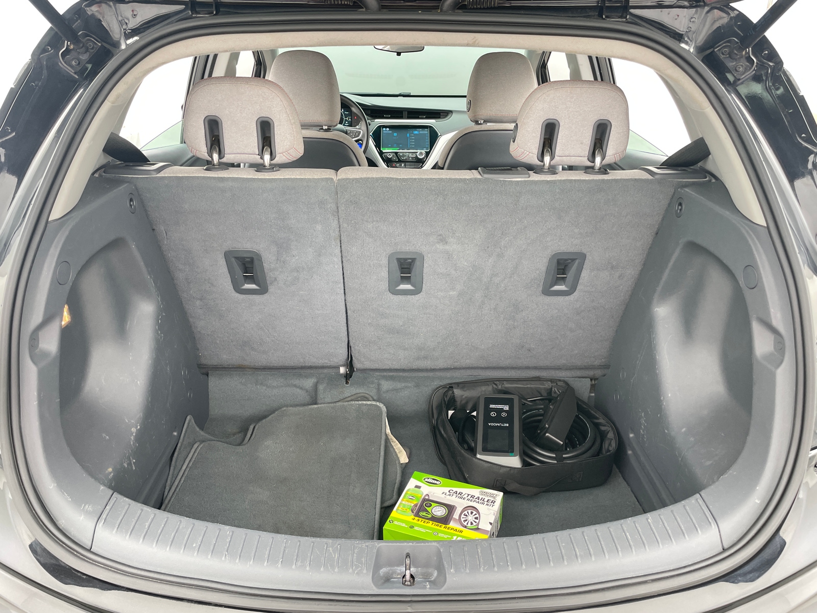 Thumbnail: 2018 Chevrolet Bolt EV - 7