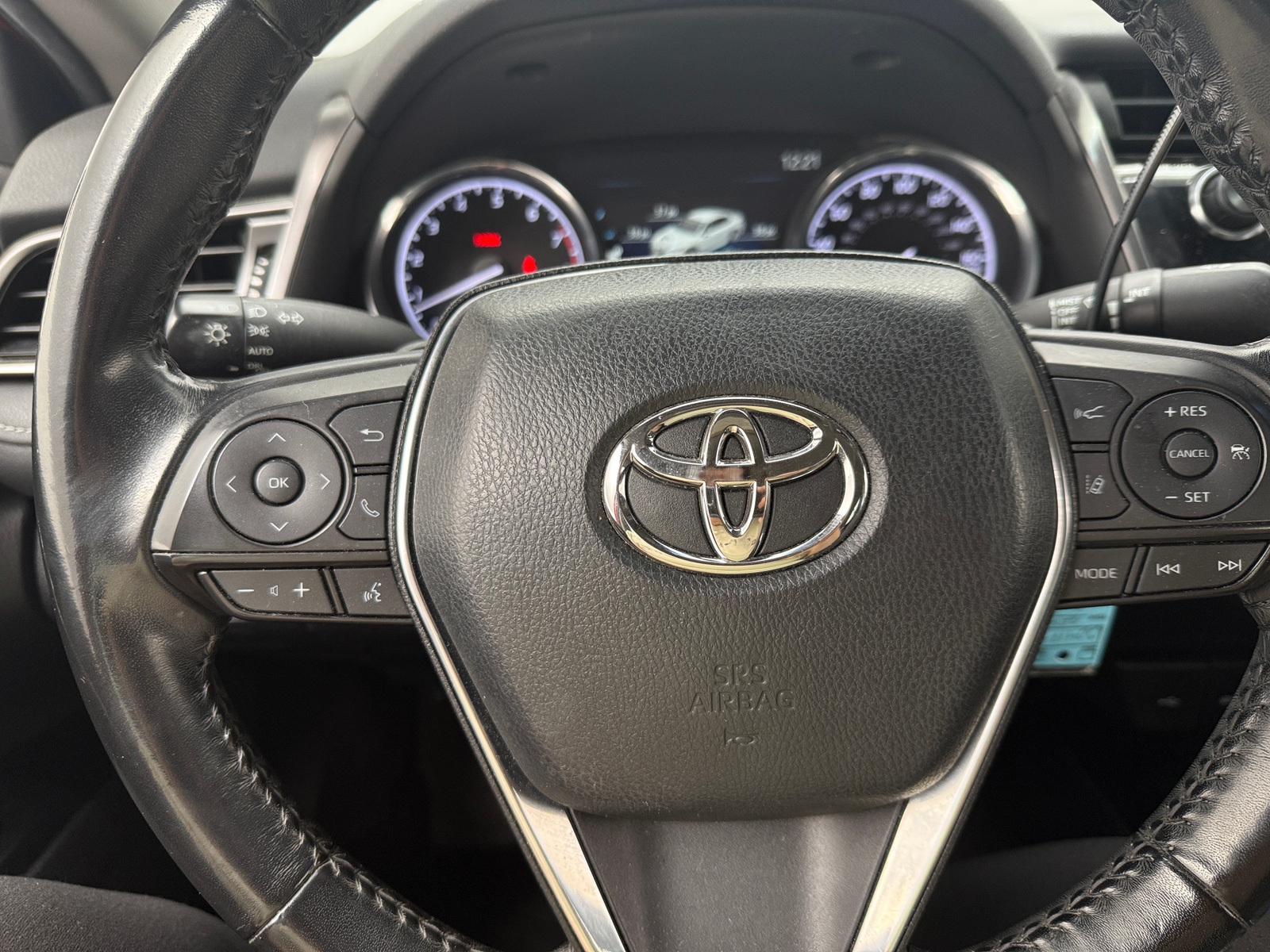 Thumbnail: 2020 Toyota Camry - 4