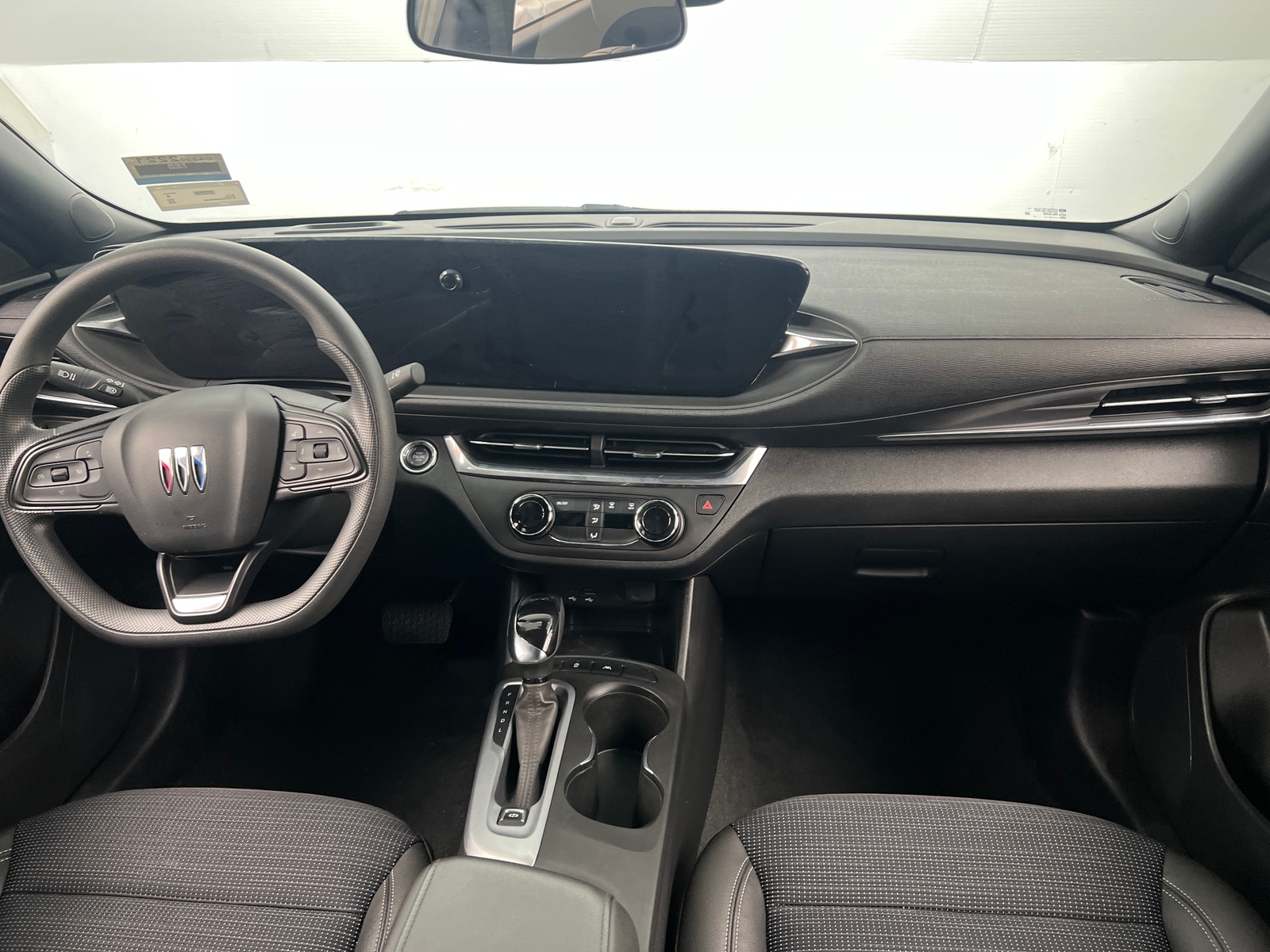 Thumbnail: 2024 Buick Envista - 3