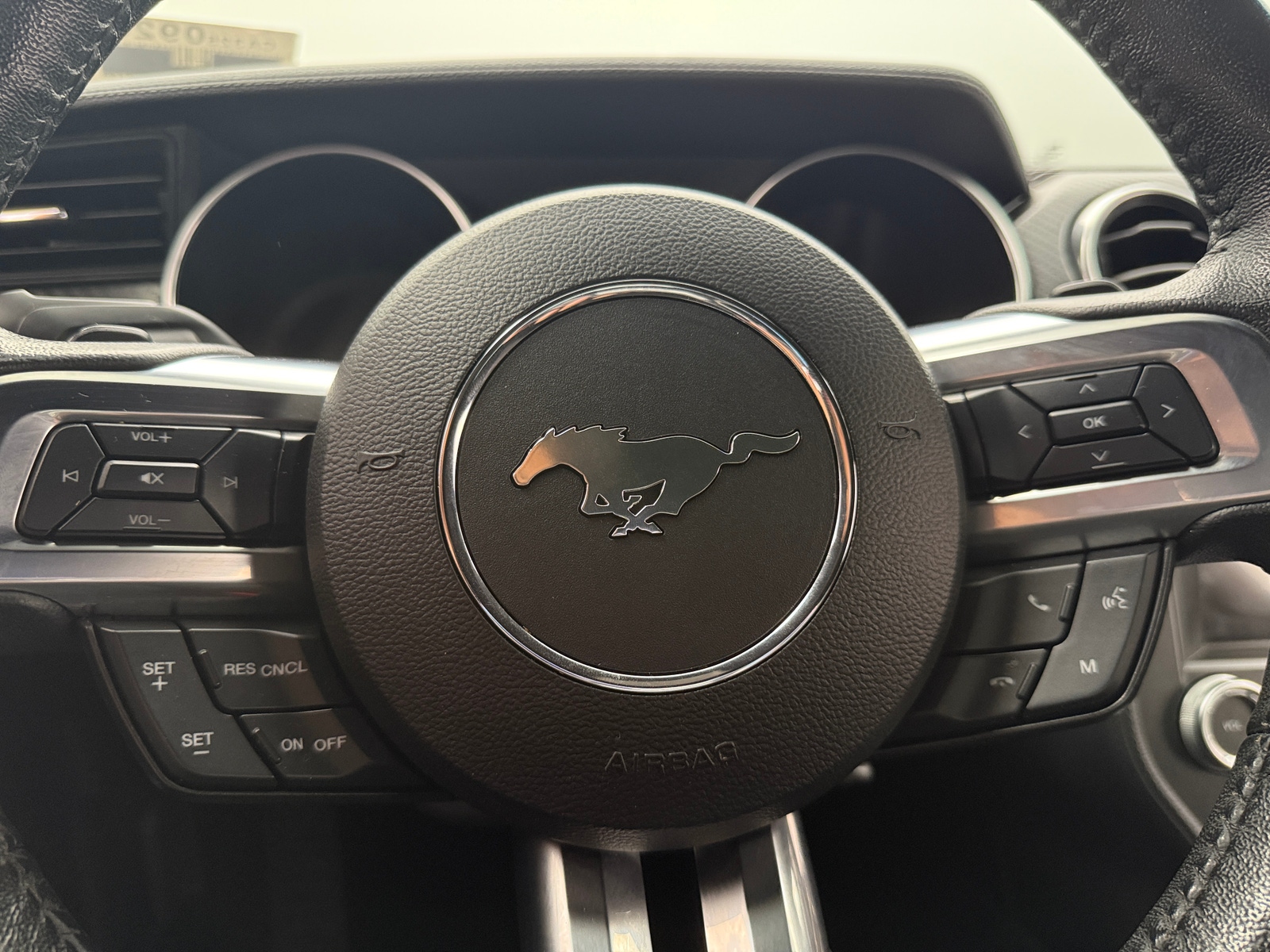 Thumbnail: 2021 Ford Mustang - 4