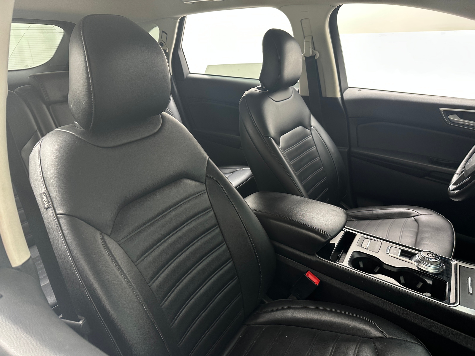 Thumbnail: 2019 Ford Edge - 2