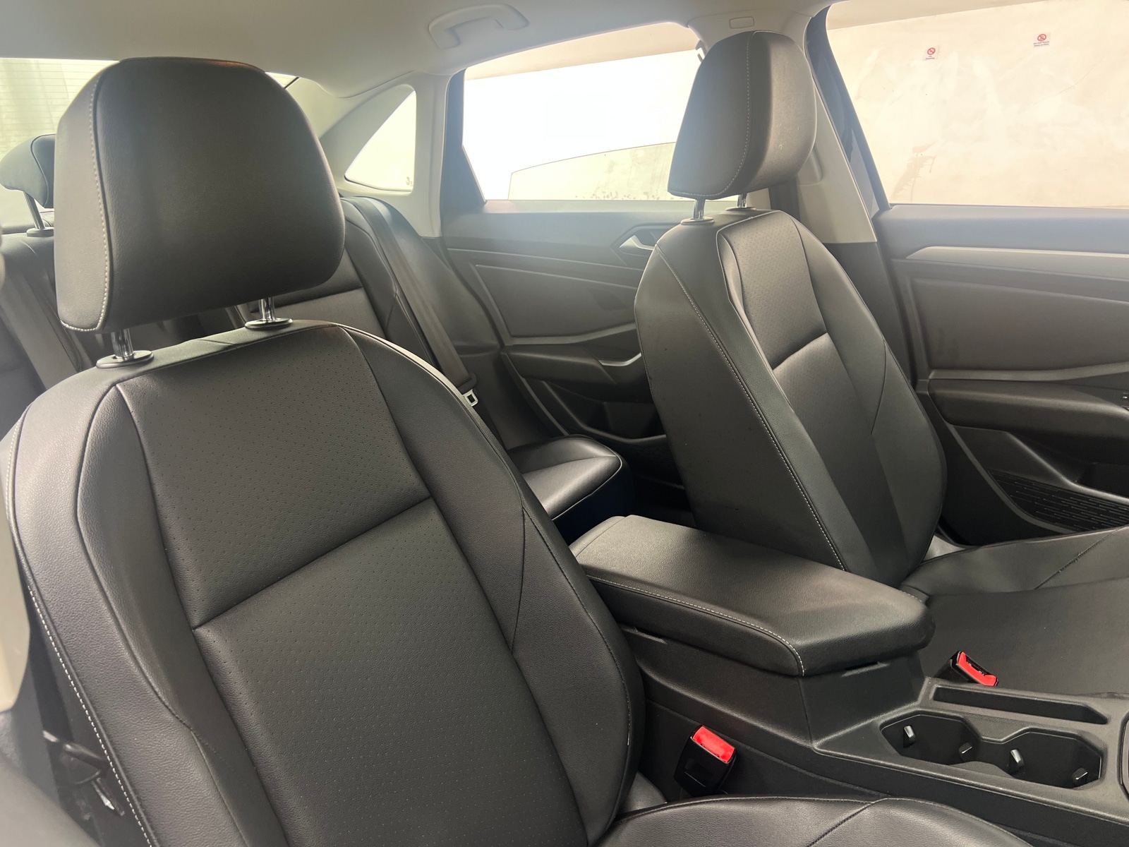 Thumbnail: 2019 Volkswagen Jetta - 2