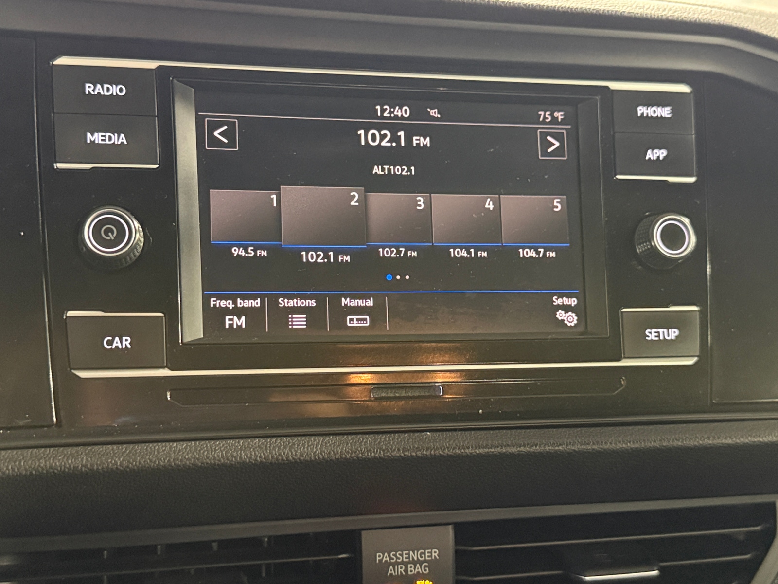 Thumbnail: 2019 Volkswagen Jetta - 4