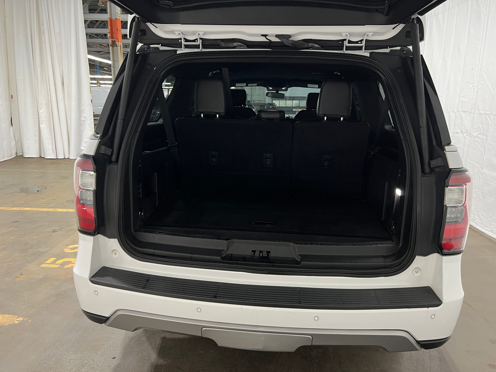 Thumbnail: 2019 Ford Expedition MAX - 6