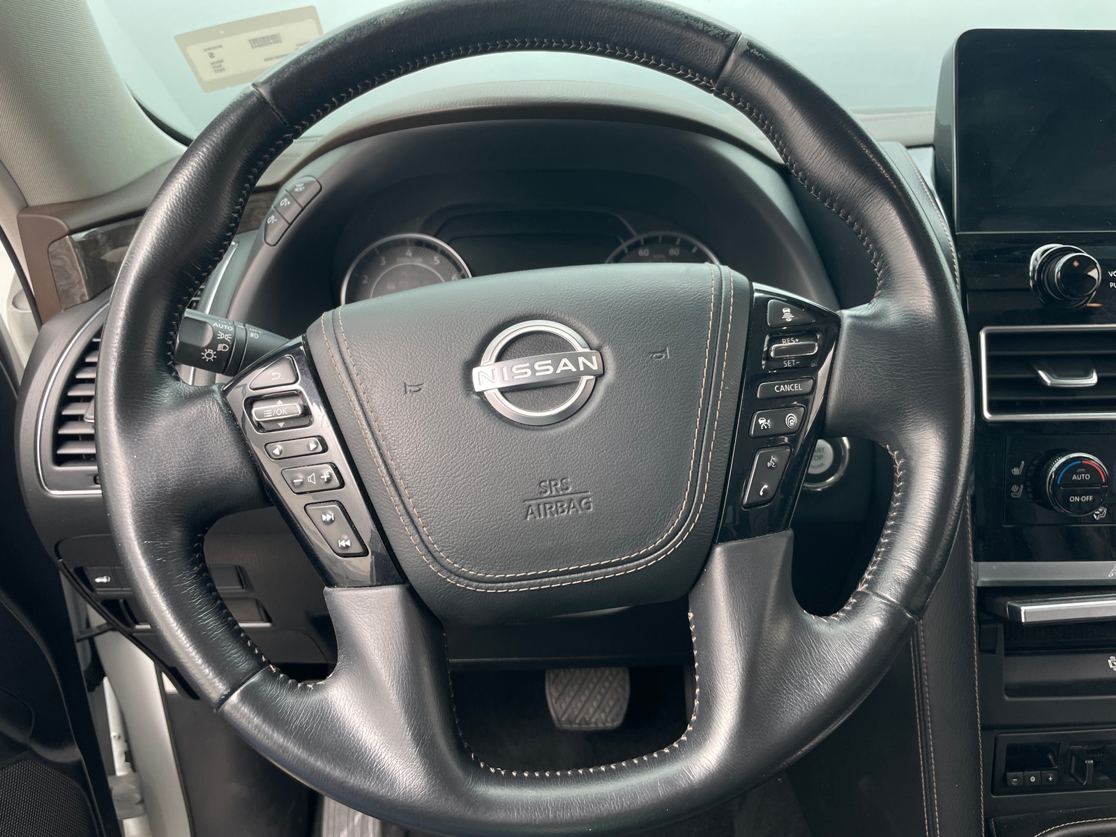 Thumbnail: 2022 Nissan Armada - 4