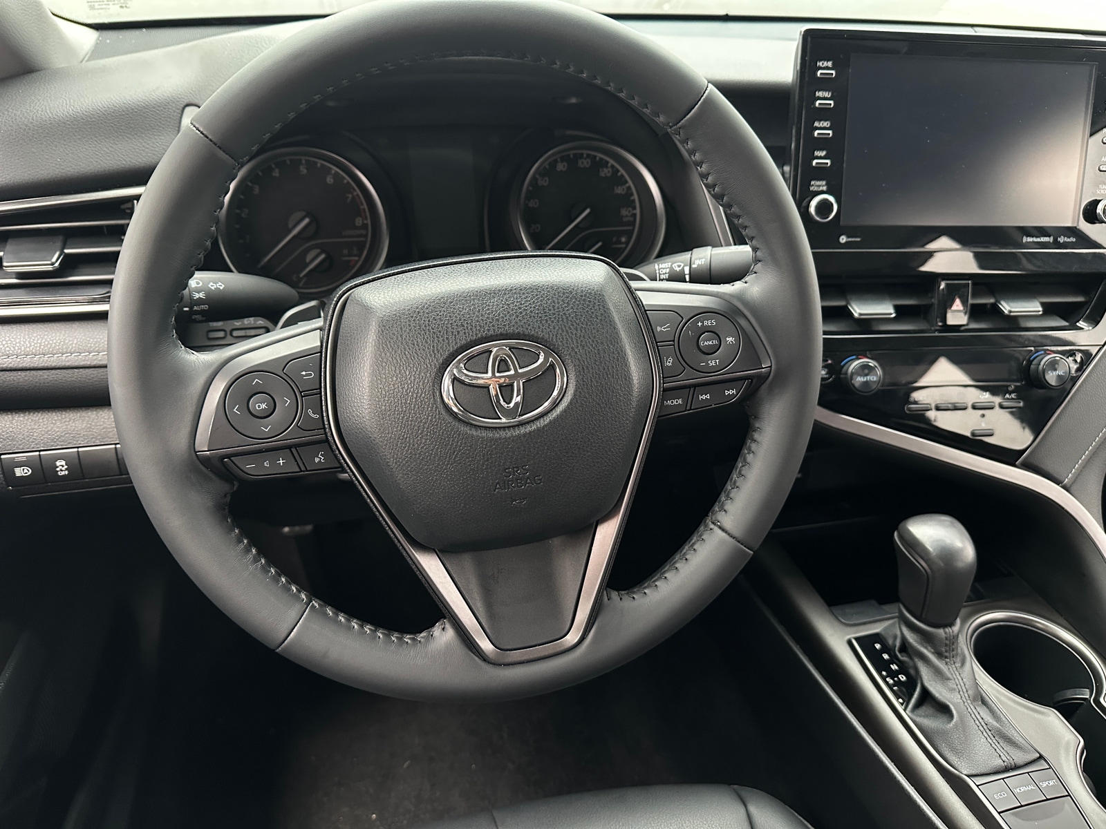 Thumbnail: 2022 Toyota Camry - 5