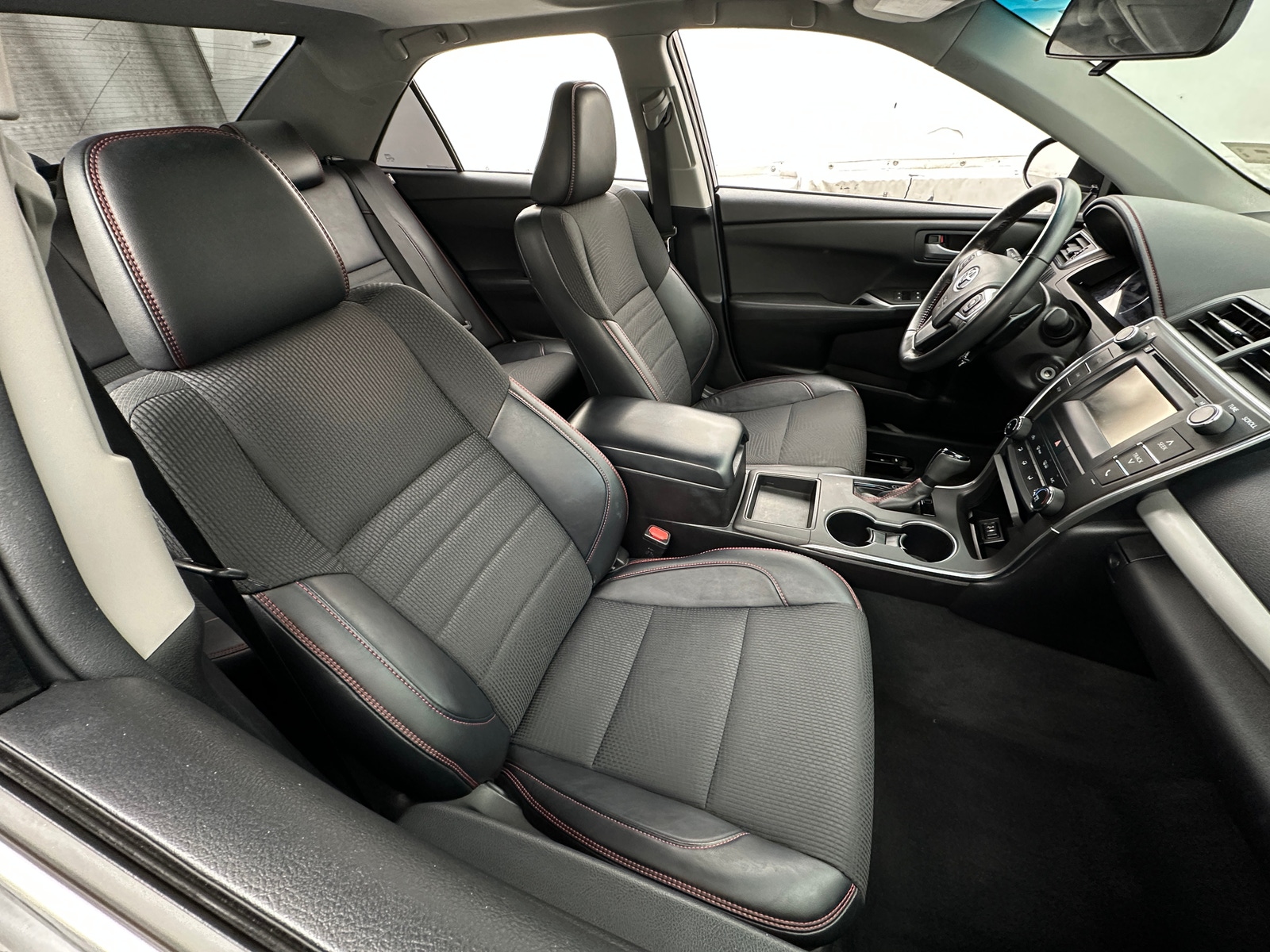 Thumbnail: 2016 Toyota Camry - 2