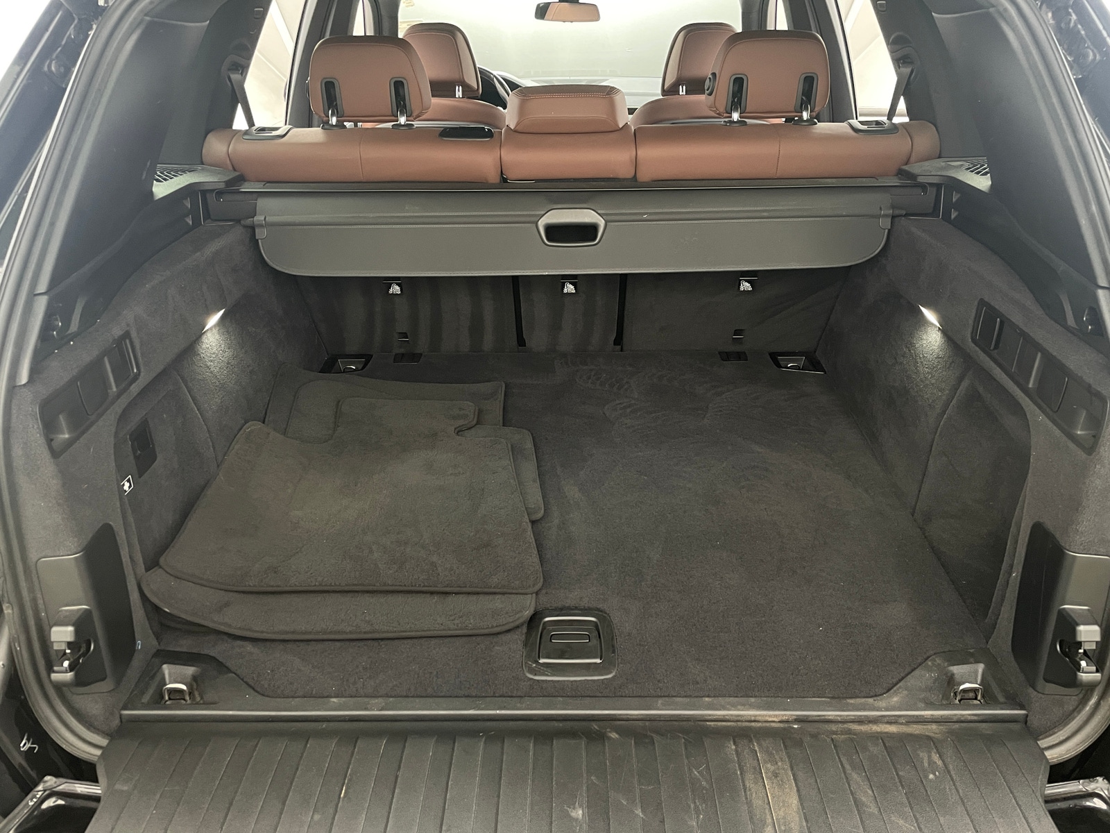 Thumbnail: 2020 BMW X5 - 6