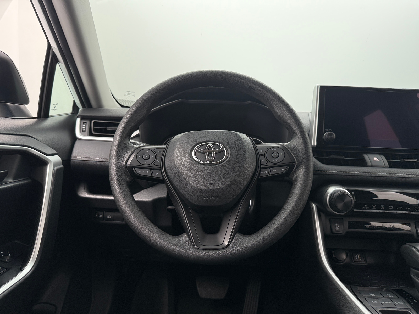 Thumbnail: 2024 Toyota RAV4 - 5