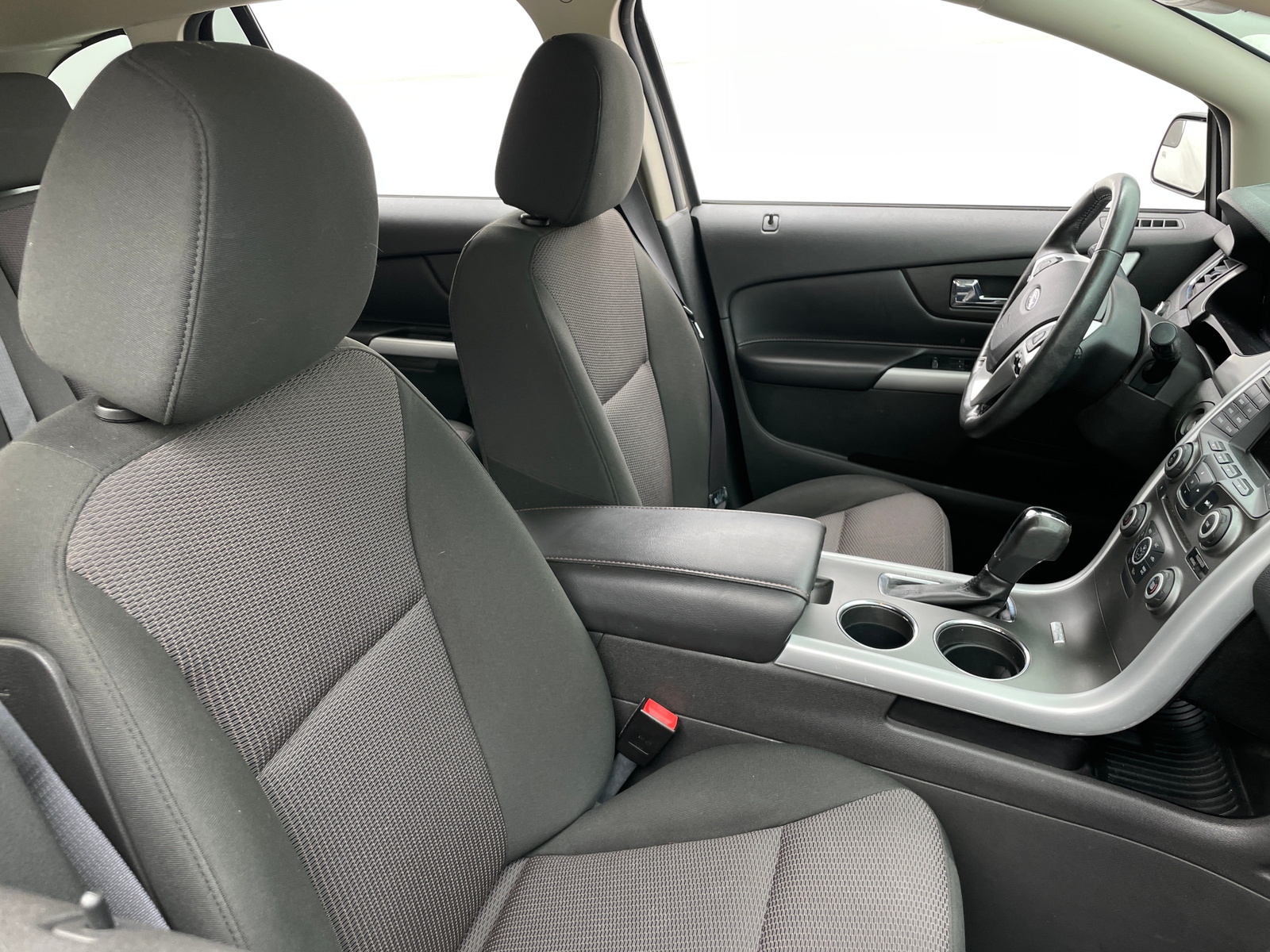 Thumbnail: 2014 Ford Edge - 2