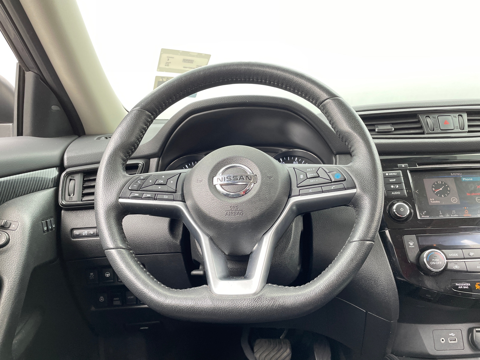 Thumbnail: 2019 Nissan Rogue - 4