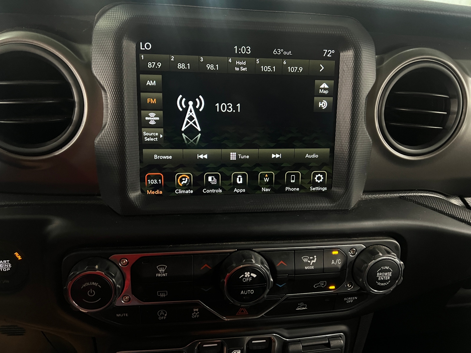 Thumbnail: 2022 Jeep Wrangler - 4