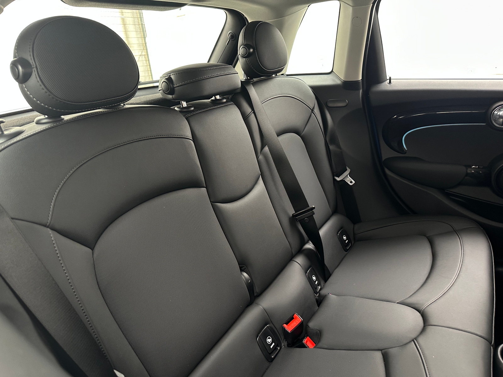 Thumbnail: 2024 MINI Cooper Hardtop - 5