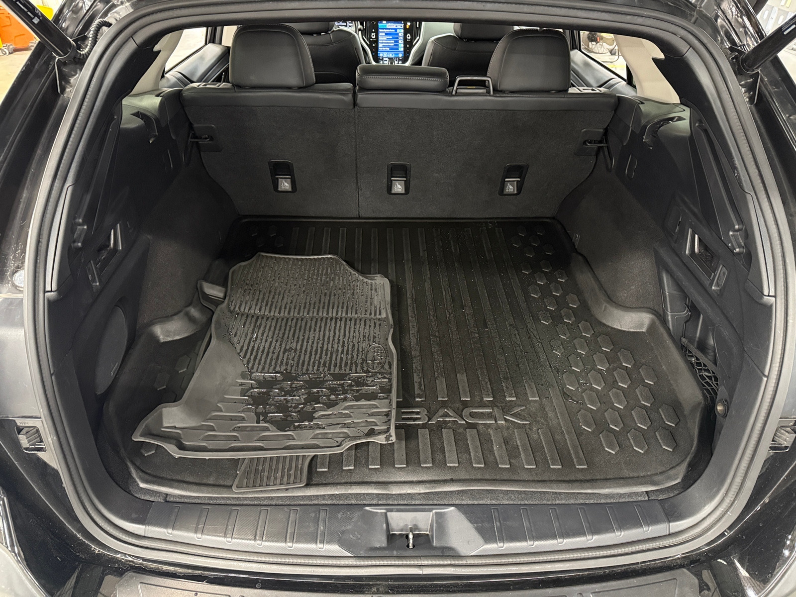 Thumbnail: 2021 Subaru Outback - 6