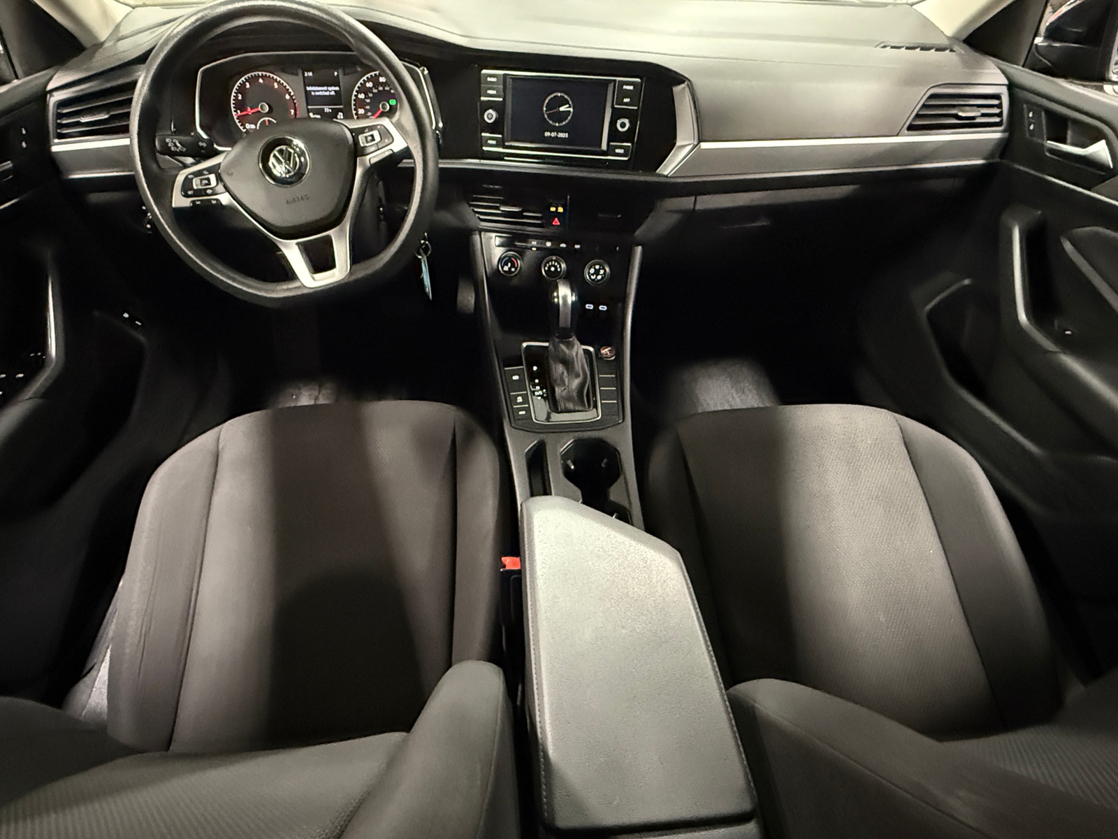 Thumbnail: 2021 Volkswagen Jetta - 3