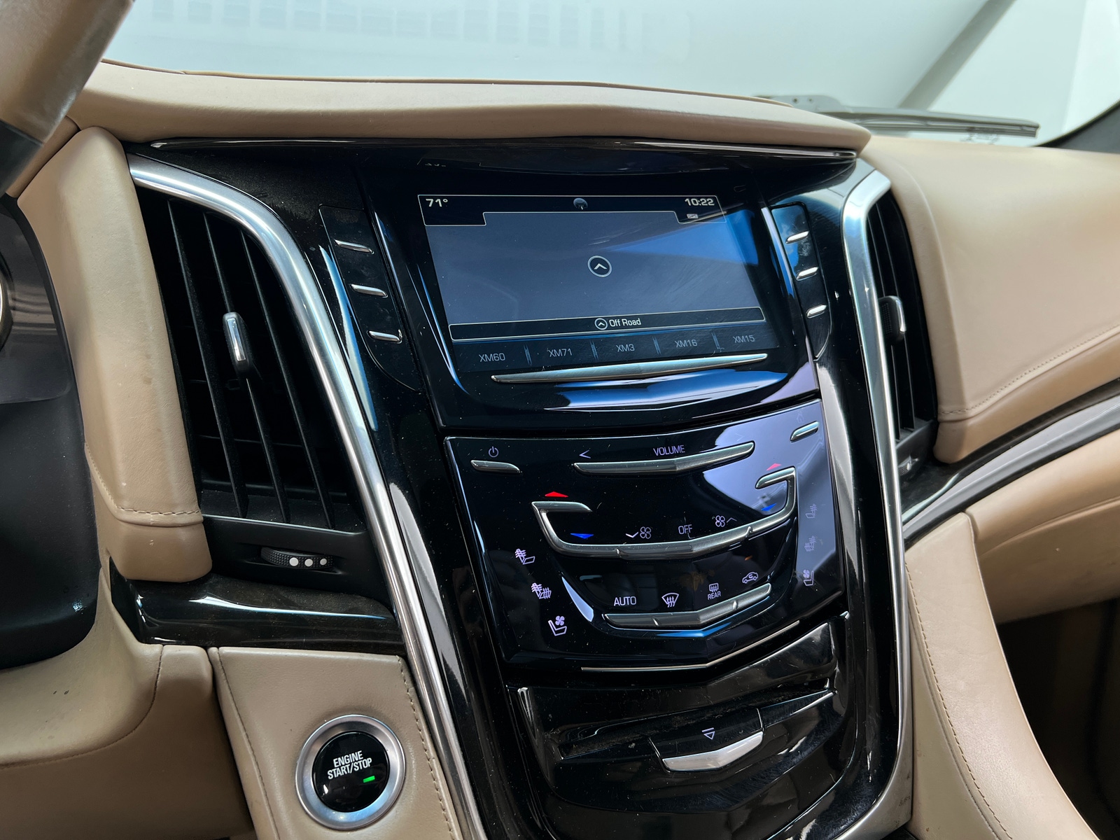 Thumbnail: 2018 Cadillac Escalade - 3