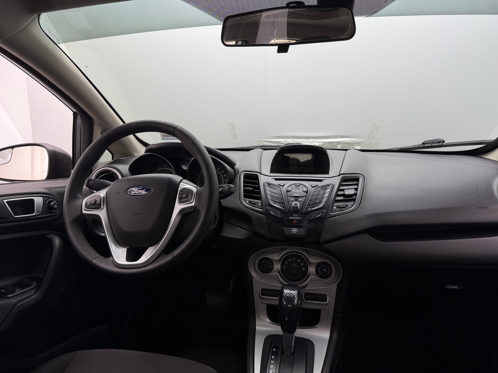 Thumbnail: 2016 Ford Fiesta - 3