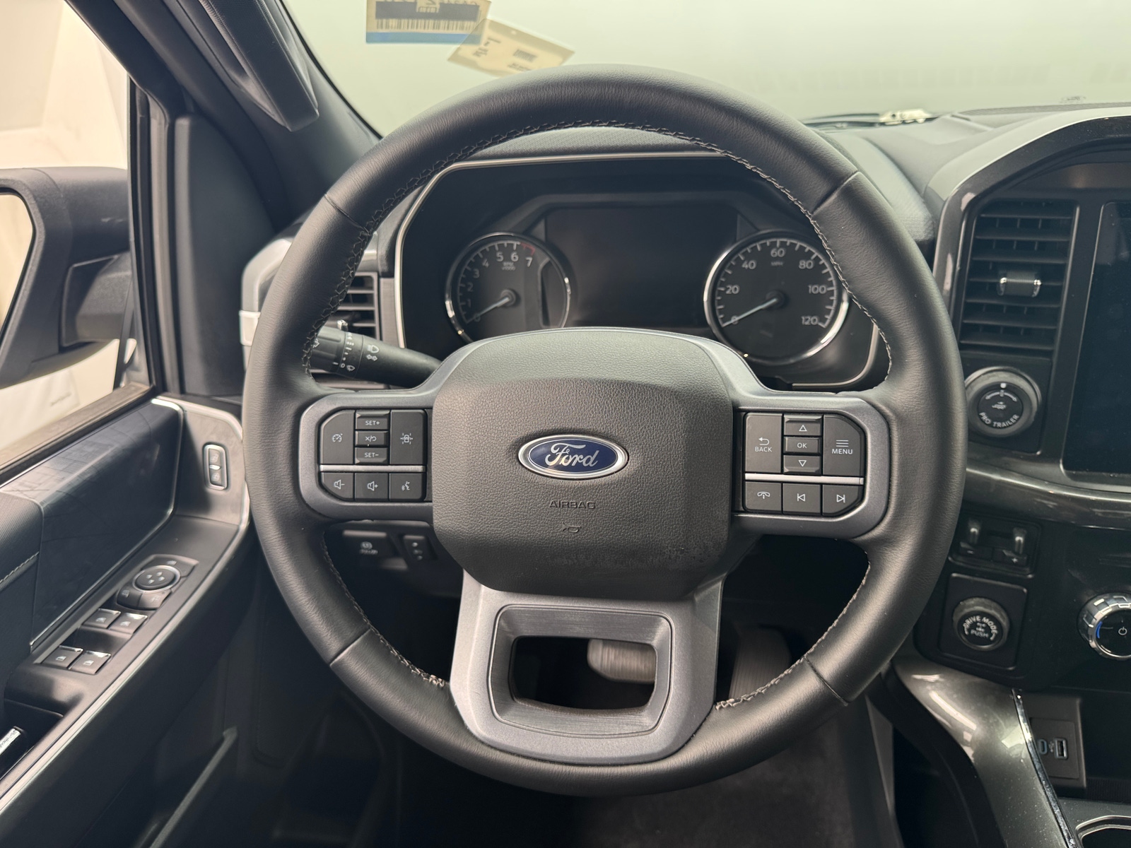 Thumbnail: 2023 Ford Econoline - 5