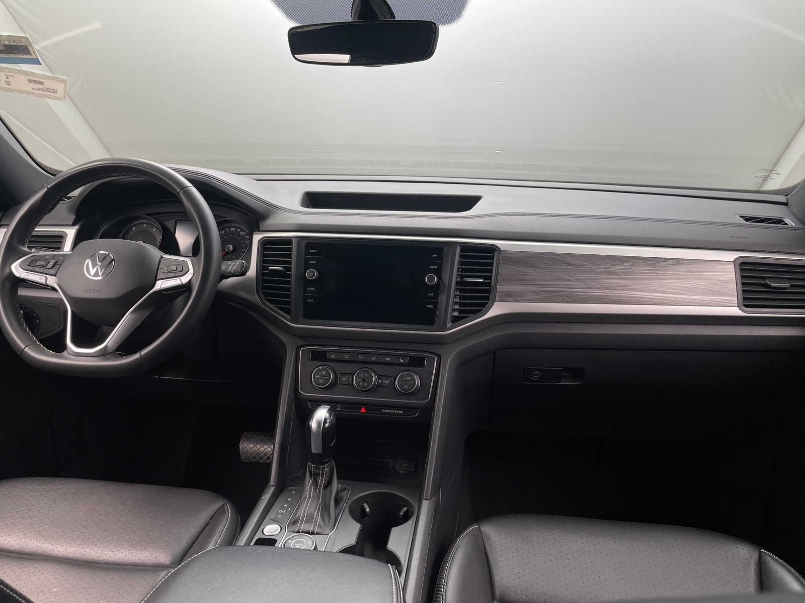 Thumbnail: 2021 Volkswagen Atlas - 2