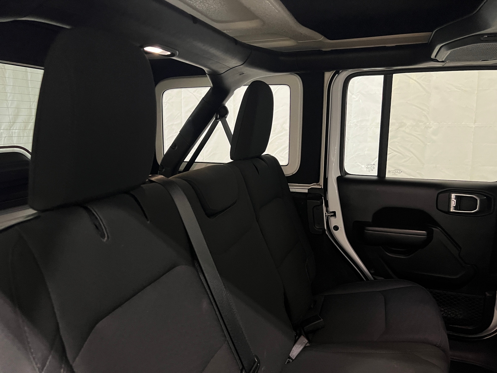 Thumbnail: 2020 Jeep Wrangler - 6