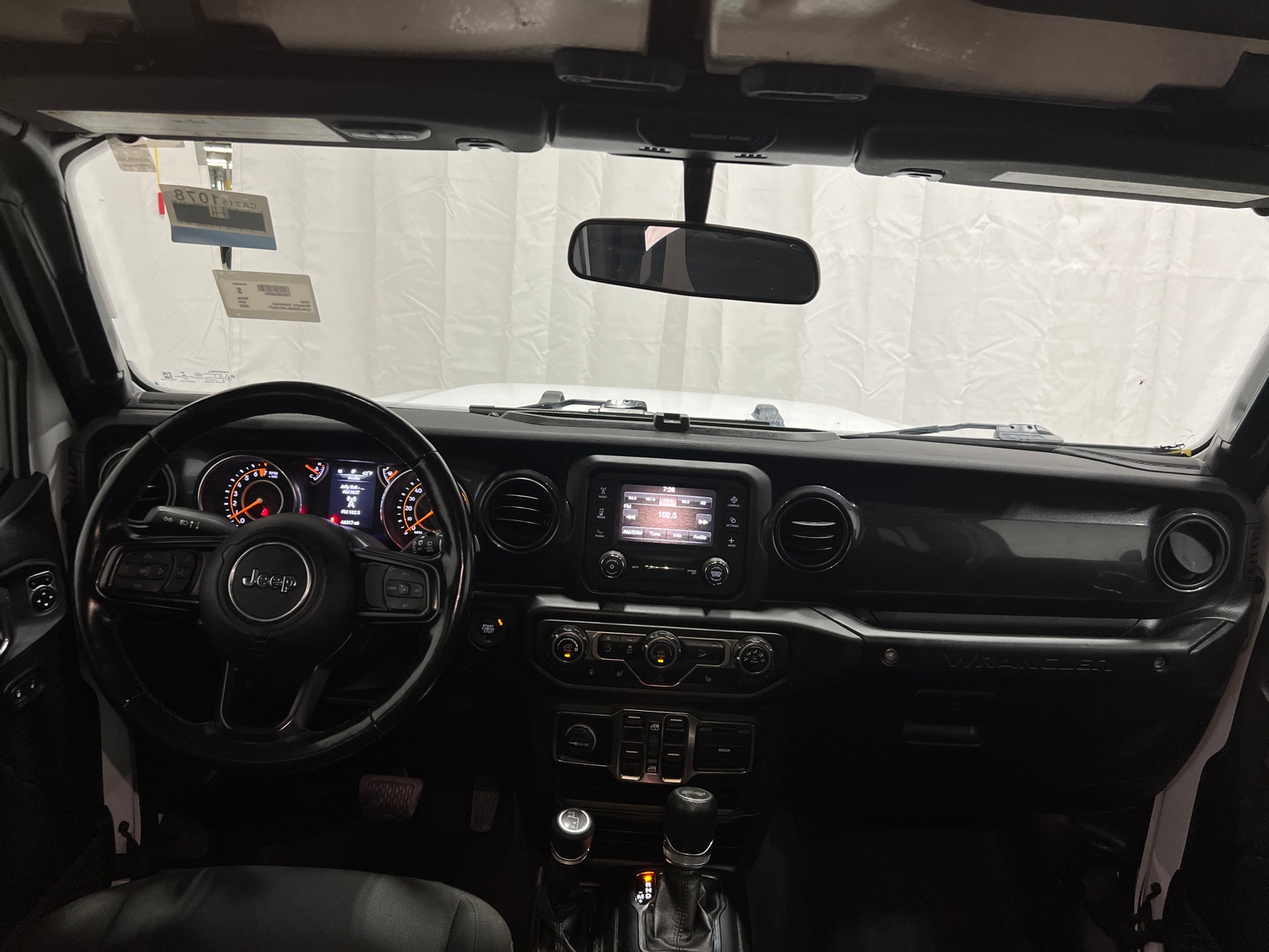 Thumbnail: 2020 Jeep Wrangler - 3